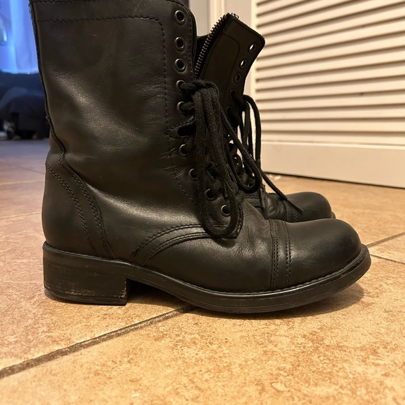 Steve Madden Troopa Boots - Picture 3 of 4